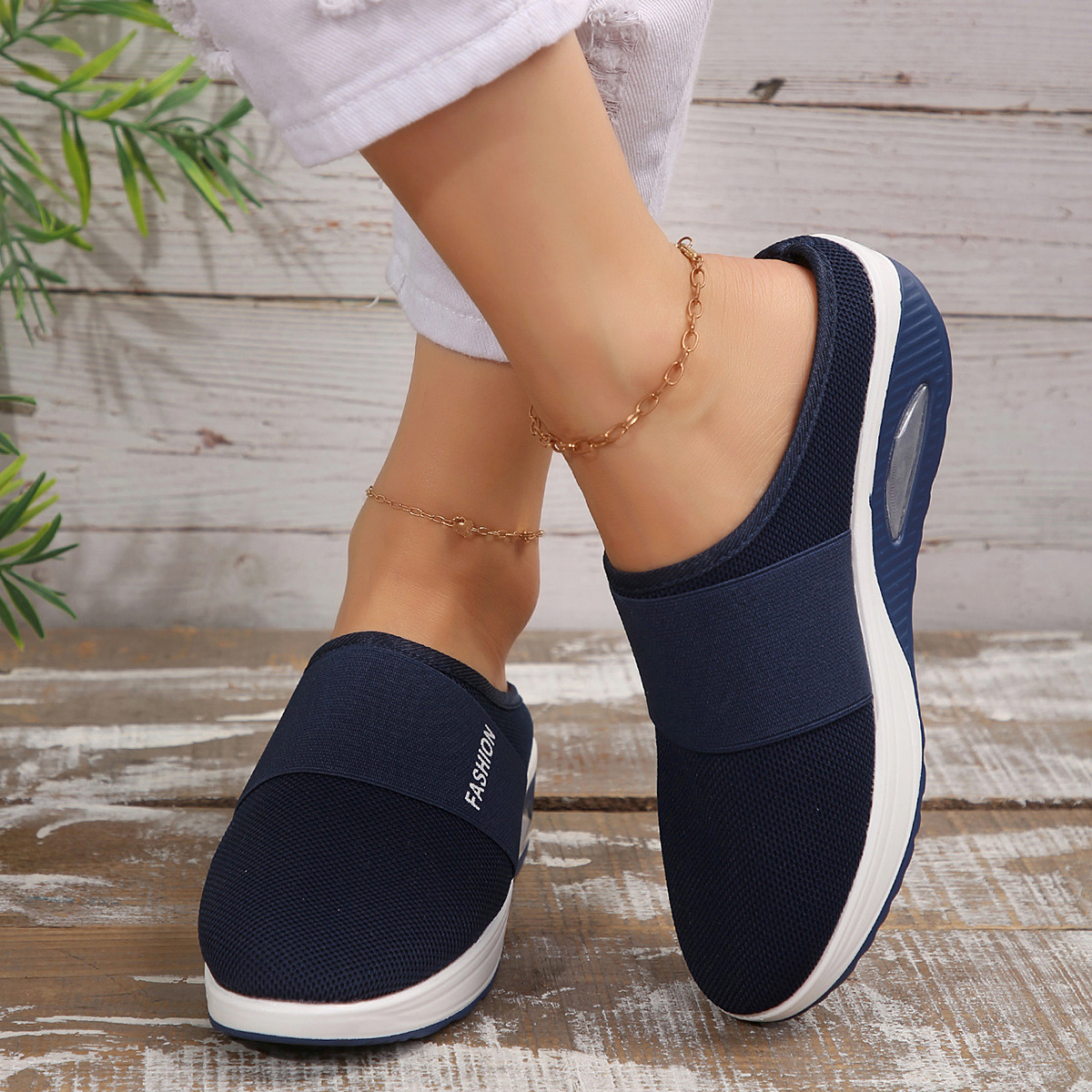 Nextpair | Stilfulde slip-on gåsko til kvinder – let og komfortabel