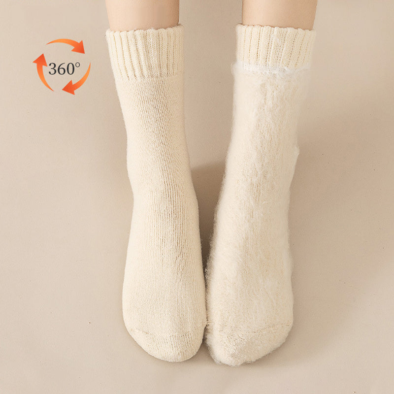 Nextpair | Elegante dame-mokkasiner med guldspænde og slip-on design
