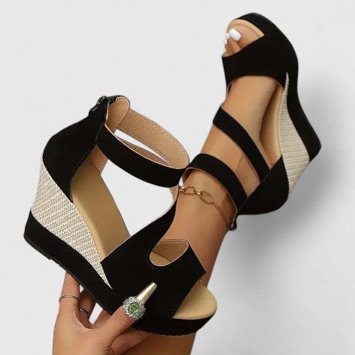 Nextpair | Yvonne – Sandaler med klassisk stroppet design