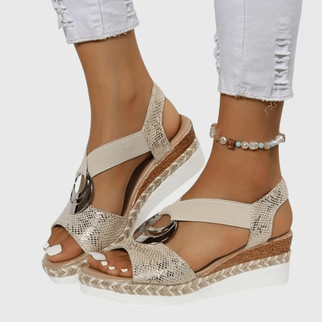 Nextpair | Yvonne – Sandaler med solid platform og god stabilitet