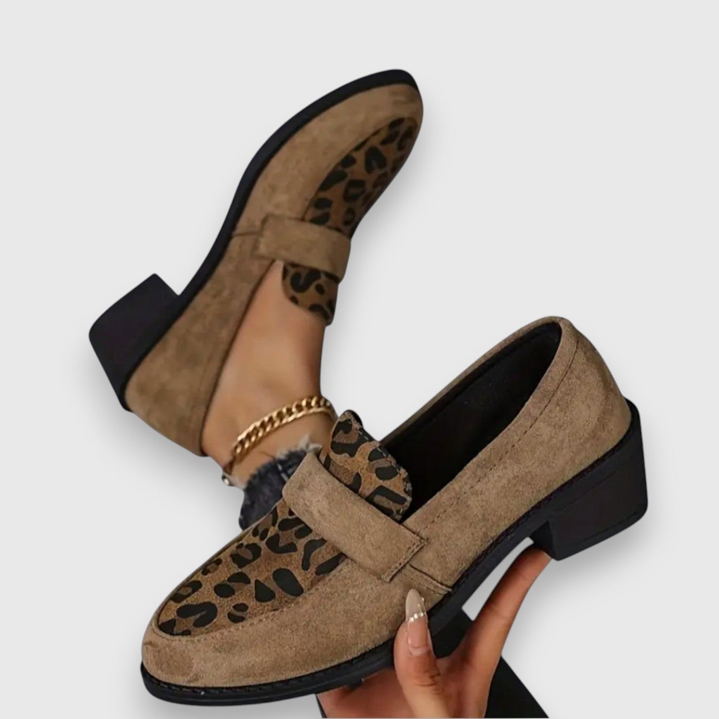 Nextpair | Brunika – Loafers med leopardmønster og sofistikeret stil