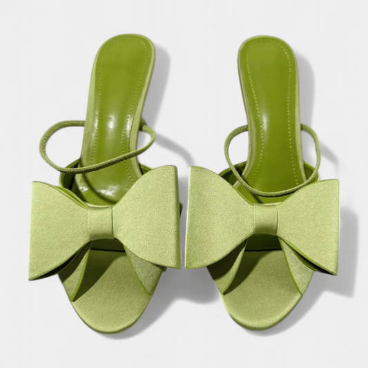 Nextpair | Helle – Kunstlæder pumps med klassisk design