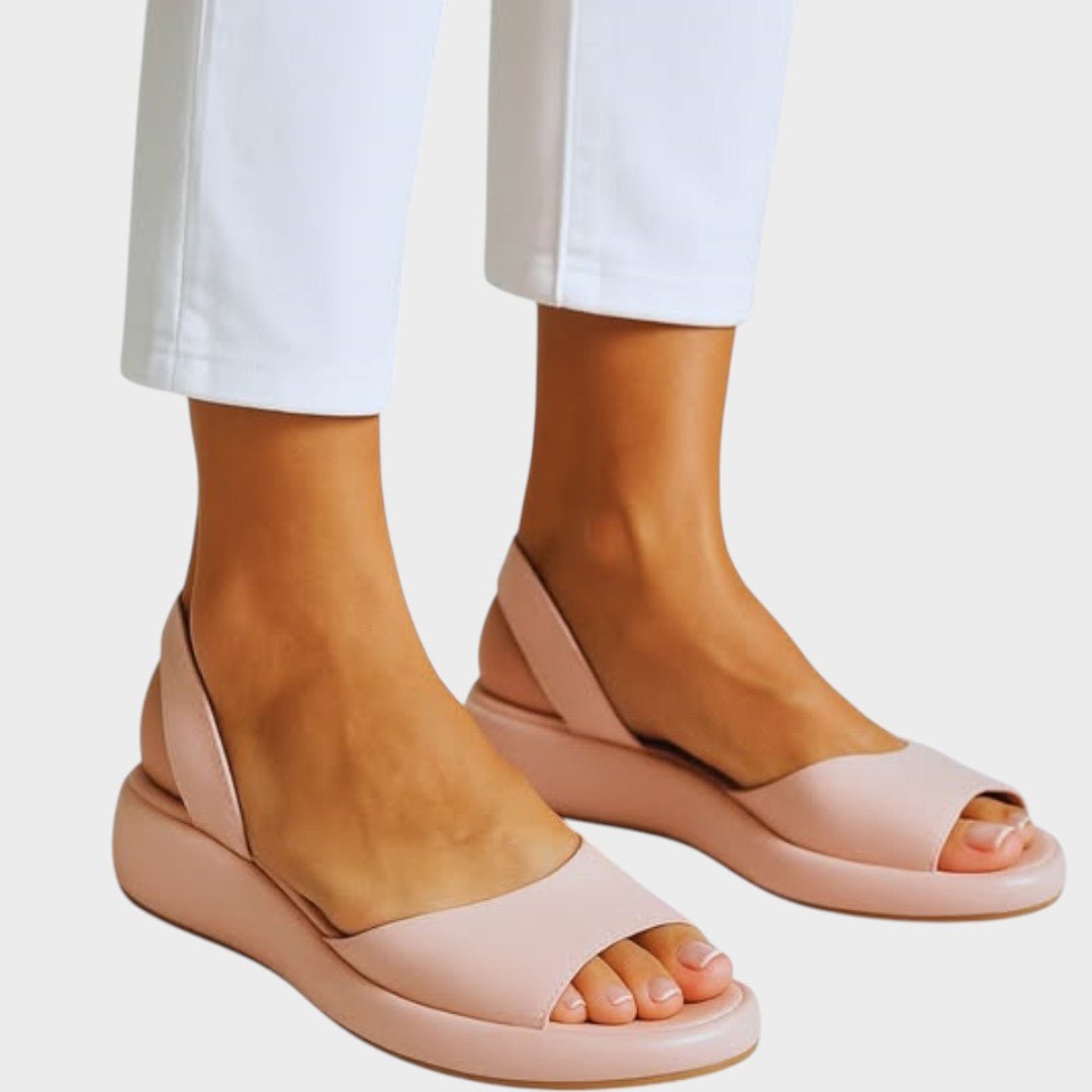 Nextpair | Lena – Sandaler med brede remme og god stabilitet