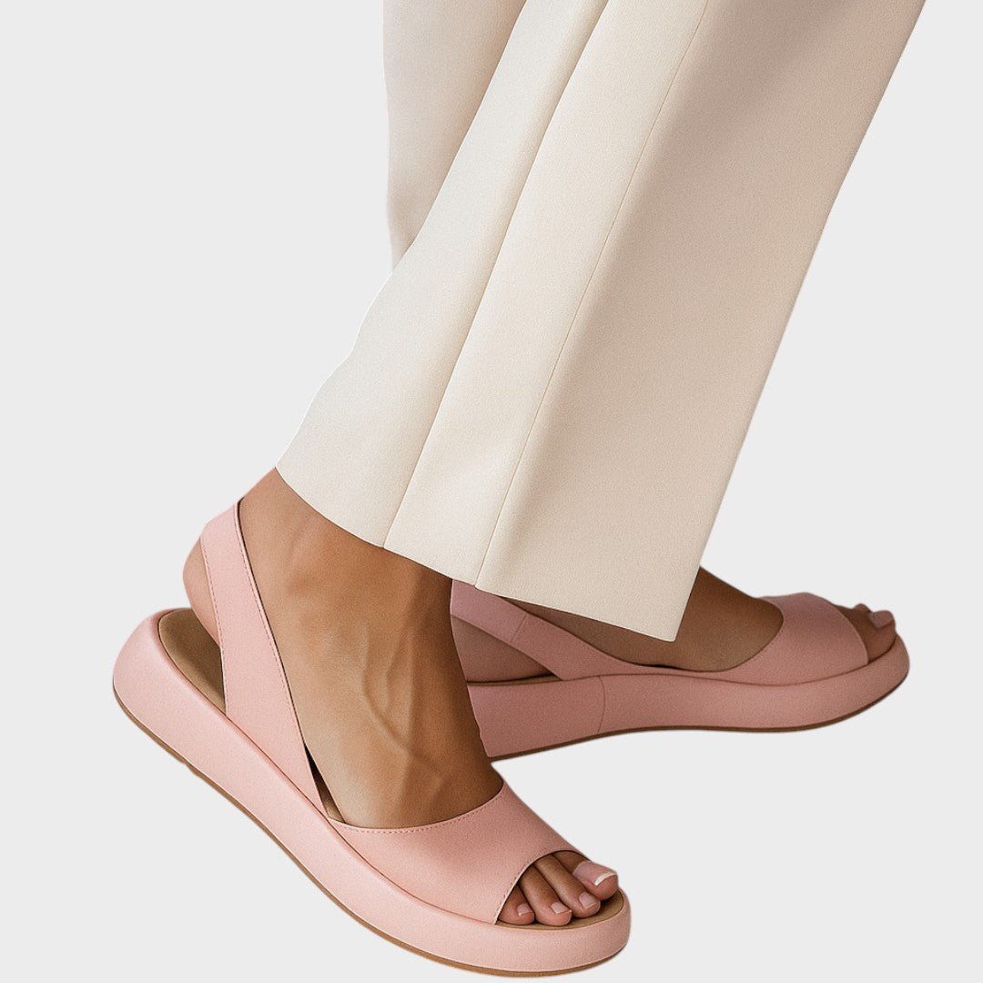 Nextpair | Lena – Sandaler med brede remme og god stabilitet