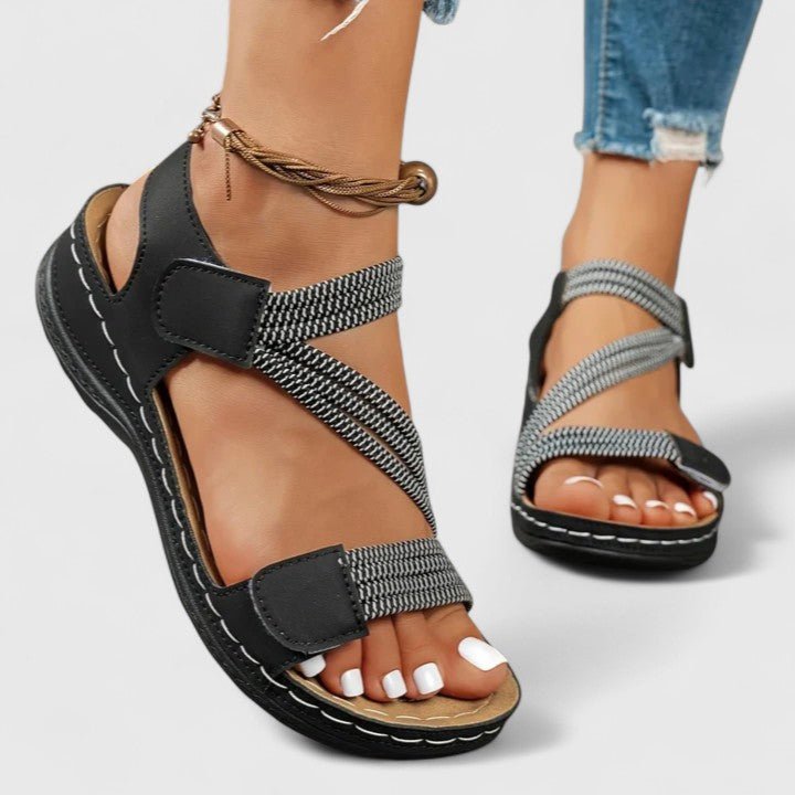 Nextpair | Mille – Sofistikeret sandal med detaljeret design