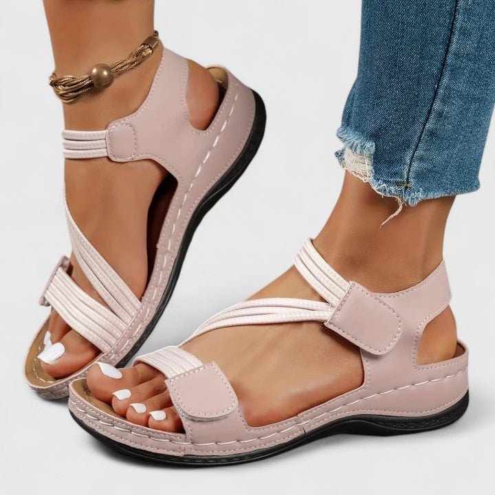 Nextpair | Mille – Sofistikeret sandal med detaljeret design