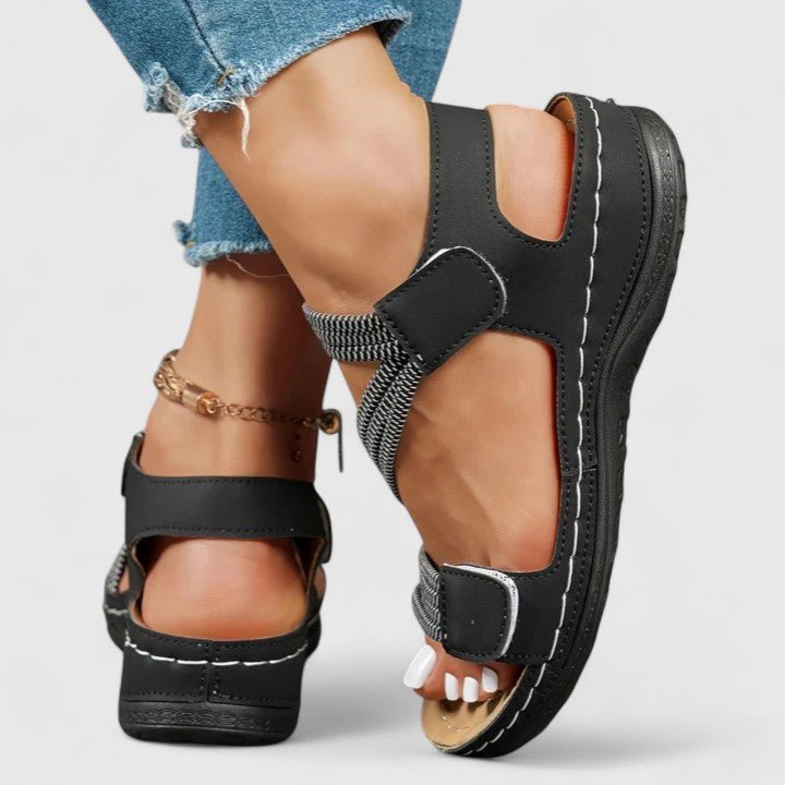 Nextpair | Mille – Sofistikeret sandal med detaljeret design