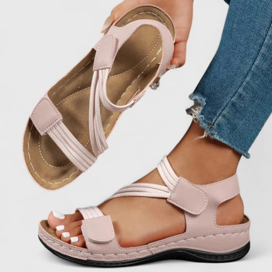 Nextpair | Mille – Sofistikeret sandal med detaljeret design