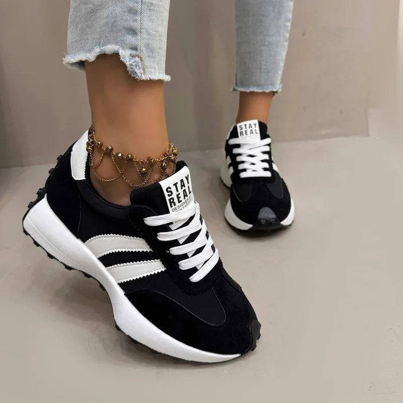 Nextpair | Elegante moccasiner til damer med sølvspænde