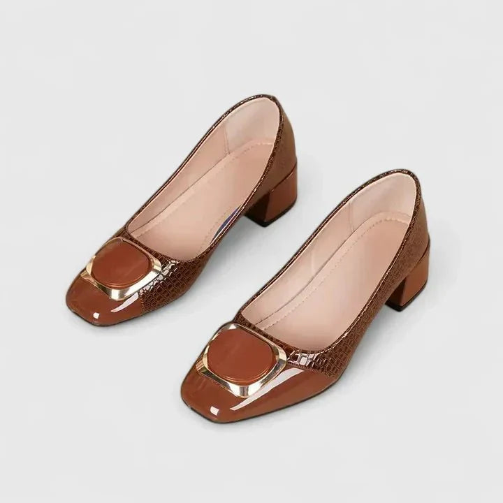 Nextpair | Silje – Ortopædiske sandaler med guldspænde