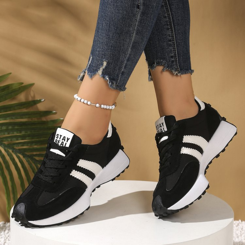 Nextpair | Elegante moccasiner til damer med sølvspænde